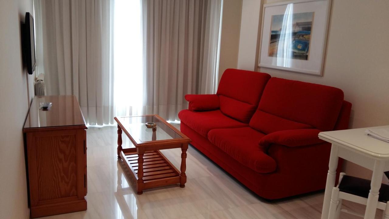 Apartamentos Maritimo Suites-Solo Adultos O Grove Esterno foto