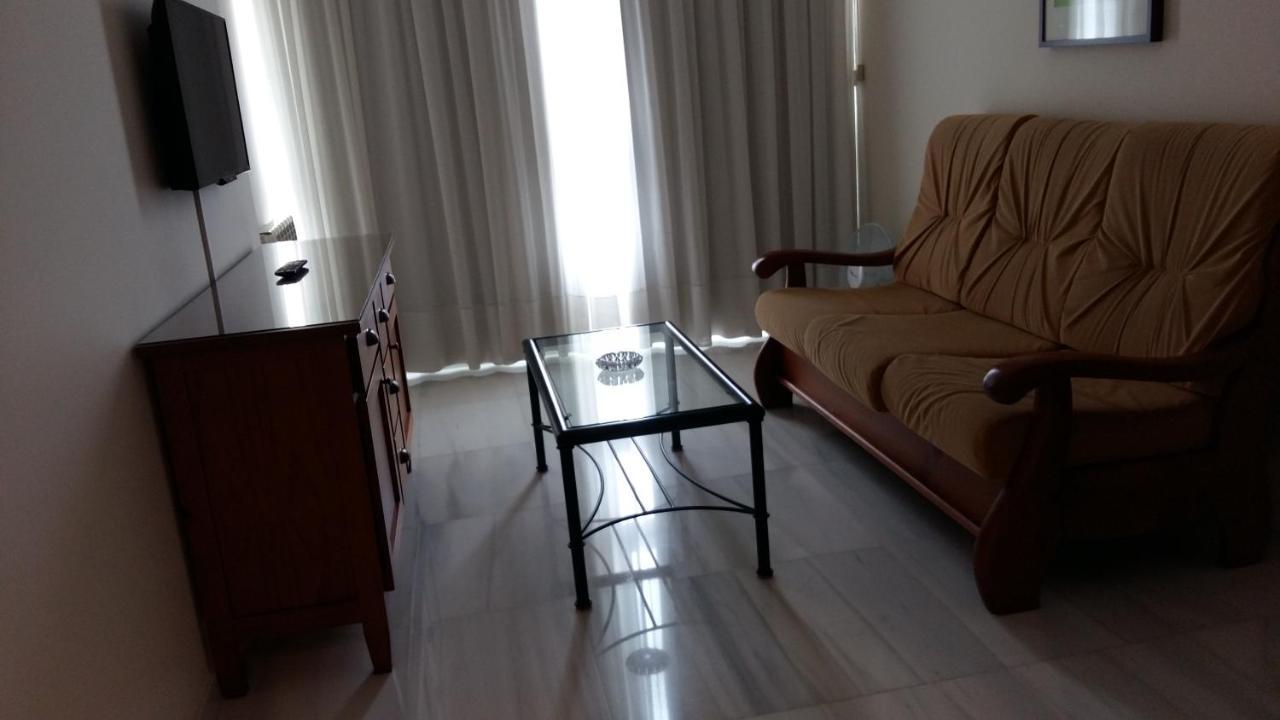 Apartamentos Maritimo Suites-Solo Adultos O Grove Esterno foto